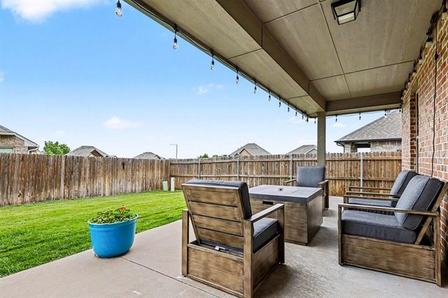 2309 E Thomas Terrace, Mustang, OK 73064