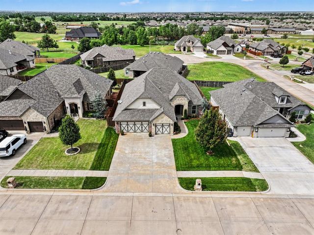 2309 E Thomas Terrace, Mustang, OK 73064