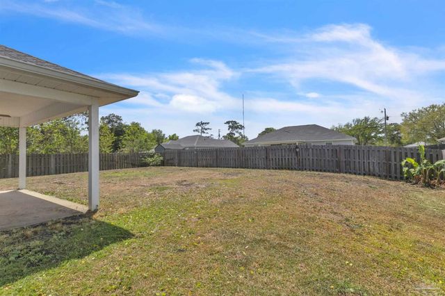 1857 Justice Cir, Gulf Breeze, FL 32563