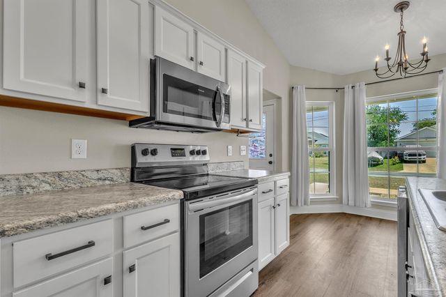 1857 Justice Cir, Gulf Breeze, FL 32563