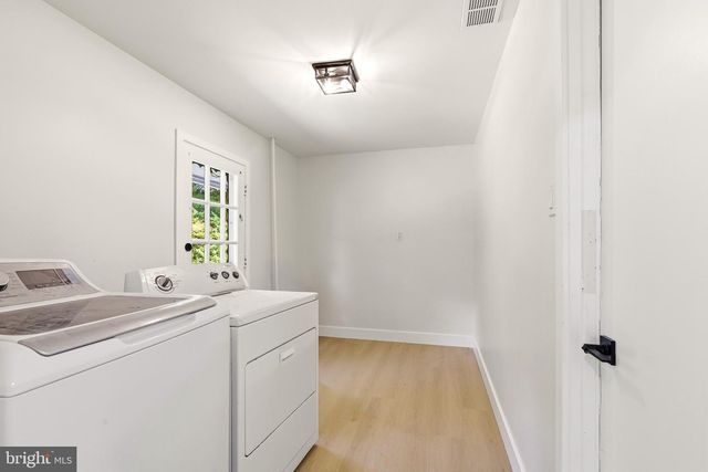 10 TUCKER CT, Willingboro, NJ 08046
