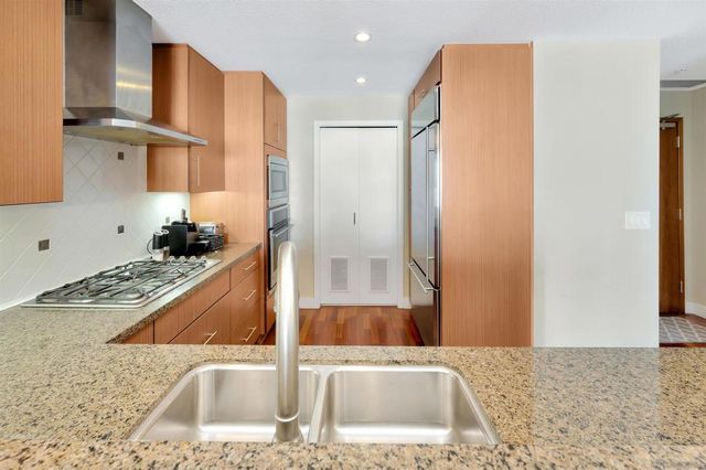 325 7Th Ave 808, San Diego, CA 92101