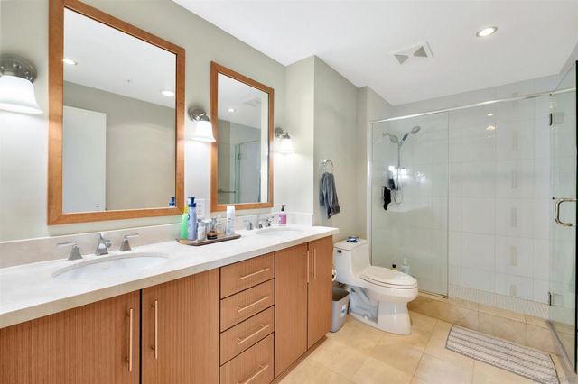 325 7Th Ave 808, San Diego, CA 92101