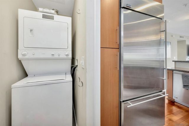 325 7Th Ave 808, San Diego, CA 92101