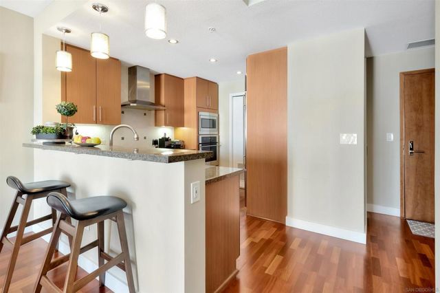 325 7Th Ave 808, San Diego, CA 92101