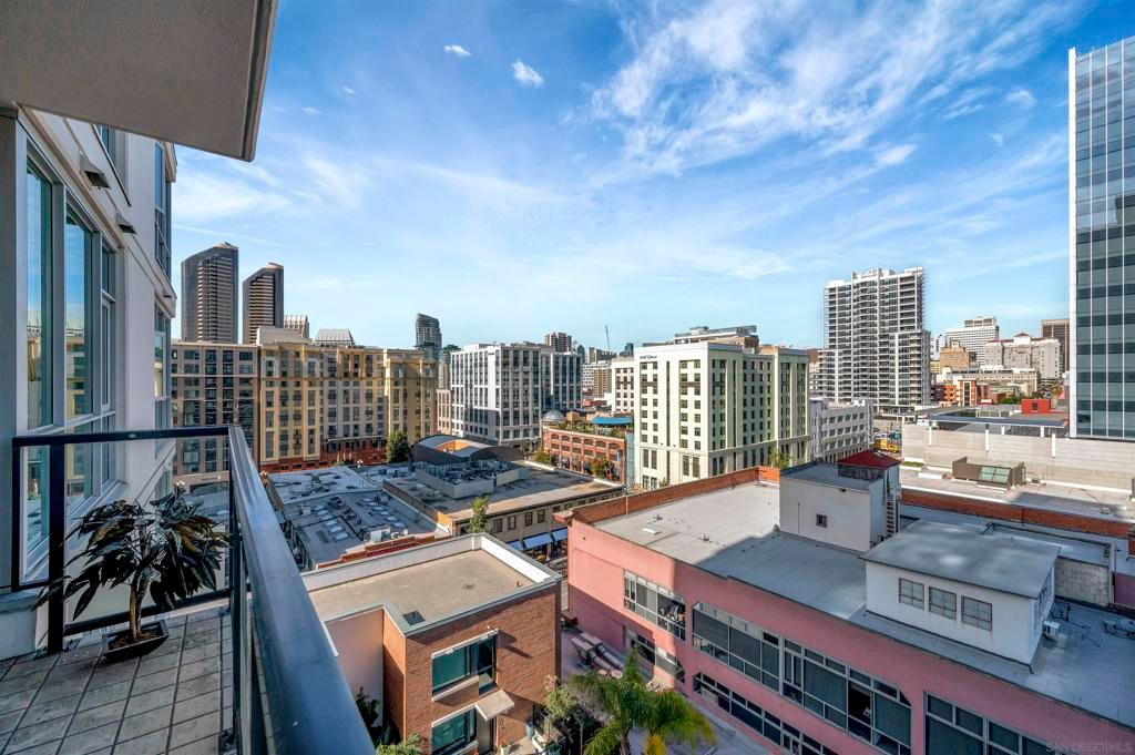 325 7Th Ave 808, San Diego, CA 92101