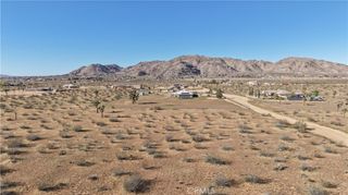 111 Mustang Ave, Apple Valley, CA 92307