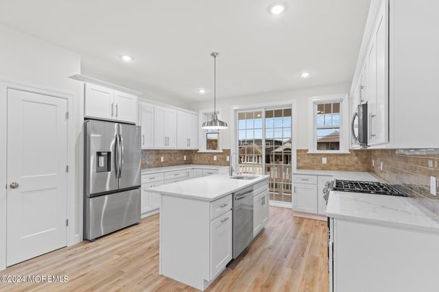 322 Lincoln Avenue, Seaside Heights, NJ 08751