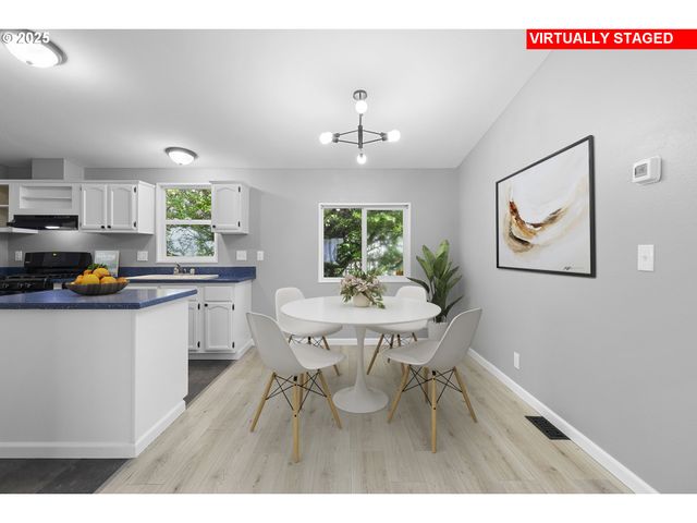 18485 Sw PACIFIC Dr 92, Tualatin, OR 97062