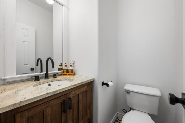 72 Crazy Cross RD, Wimberley, TX 78676