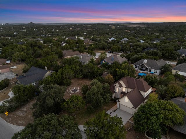 72 Crazy Cross RD, Wimberley, TX 78676