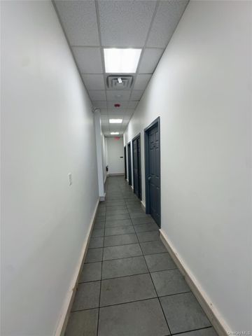 3336 Hillside Ave, New Hyde Park, NY 11040