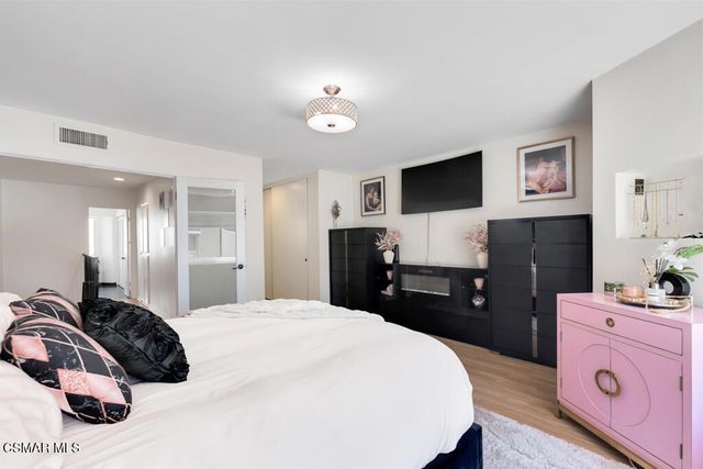 1218 S Westlake Boulevard A, Westlake Village, CA 91361