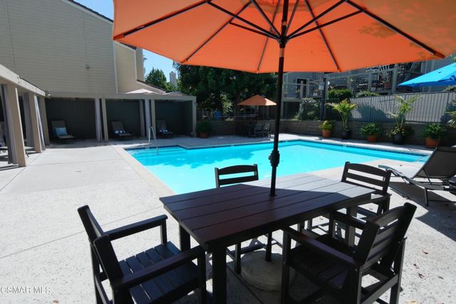 1218 S Westlake Boulevard A, Westlake Village, CA 91361