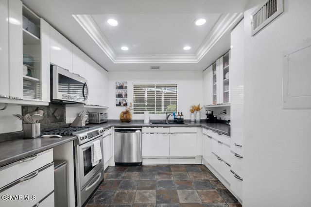 1218 S Westlake Boulevard A, Westlake Village, CA 91361