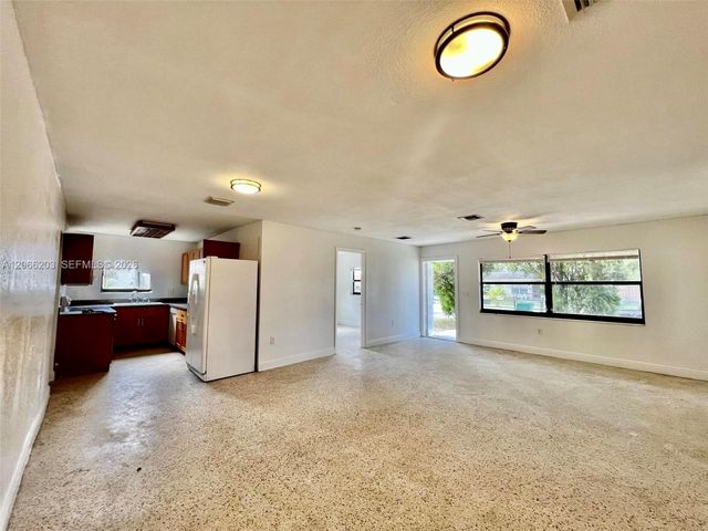 2460 NW 179th Street 2460, Miami Gardens, FL 33056