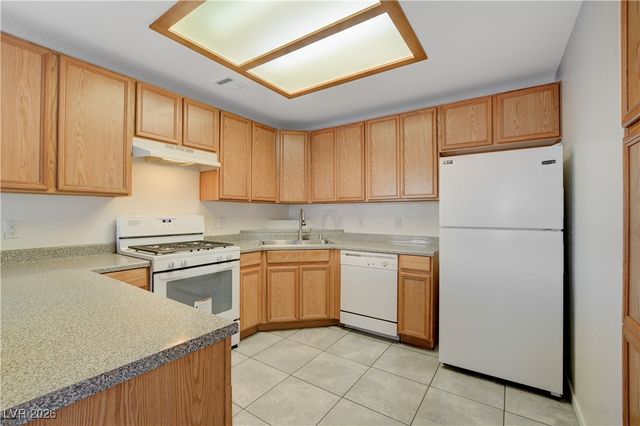 4655 Gold Dust Avenue 129, Las Vegas, NV 89120