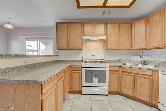 4655 Gold Dust Avenue 129, Las Vegas, NV 89120