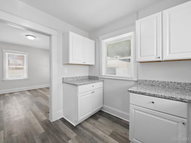 813 Greenwich Avenue, Cincinnati, OH 45238