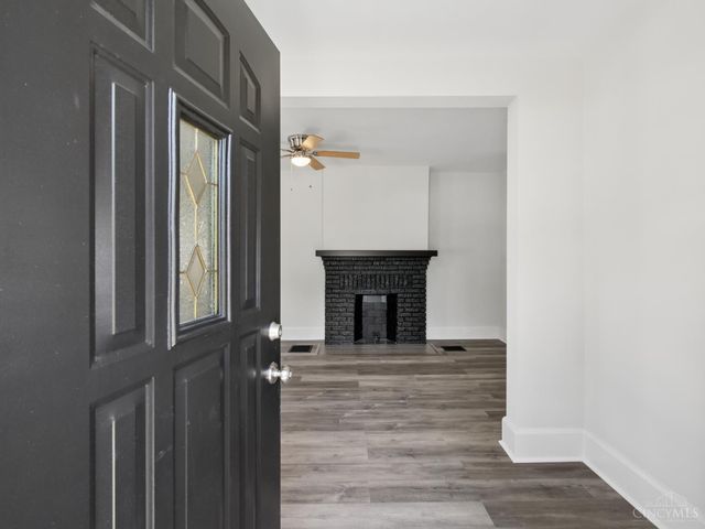 813 Greenwich Avenue, Cincinnati, OH 45238