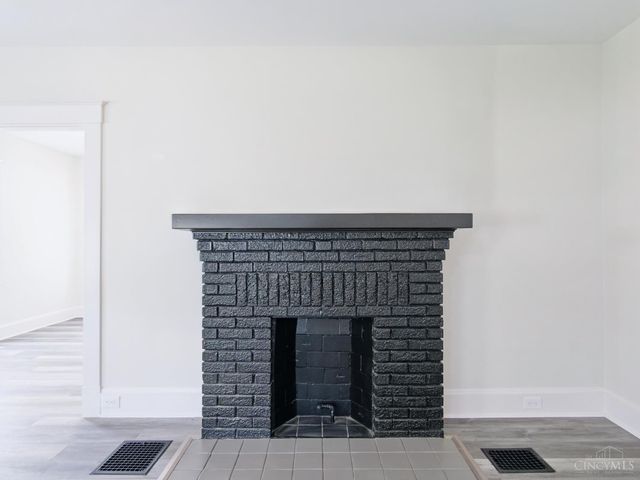 813 Greenwich Avenue, Cincinnati, OH 45238
