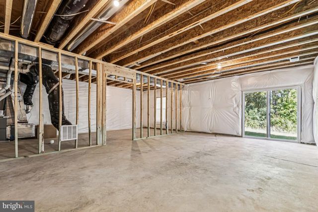 17815 WOODS OVERLOOK DR, Dumfries, VA 22026