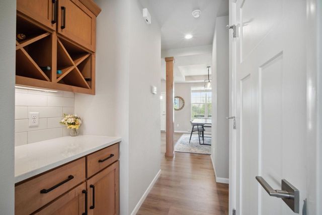 7894 W Preserve PARKWAY, Mequon, WI 53097