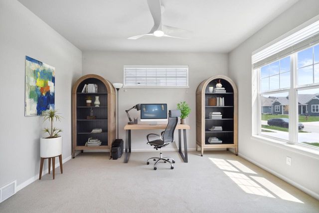 7894 W Preserve PARKWAY, Mequon, WI 53097