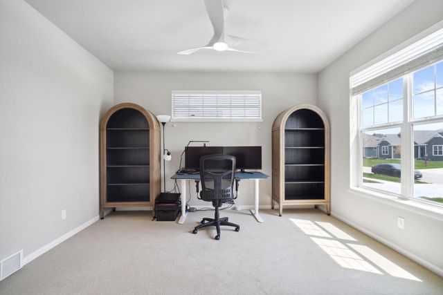 7894 W Preserve PARKWAY, Mequon, WI 53097