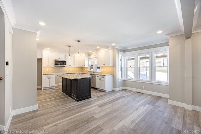 8080 Wicker, Washington Township, MI 48094