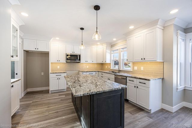 8080 Wicker, Washington Township, MI 48094