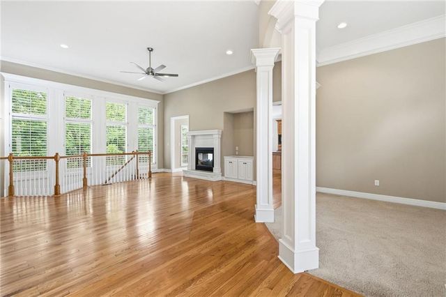 113 Teton Ridge Street, Lake Winnebago, MO 64034