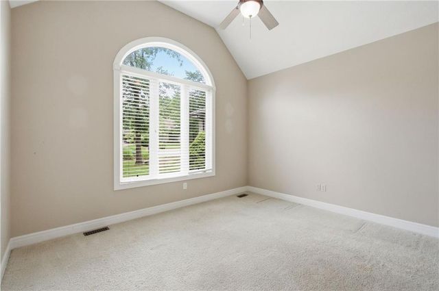 113 Teton Ridge Street, Lake Winnebago, MO 64034