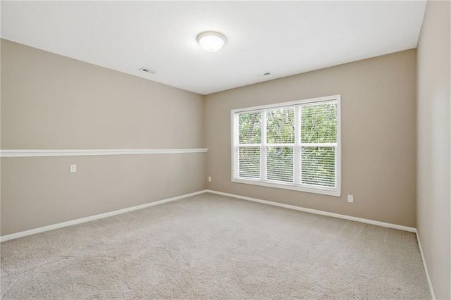 113 Teton Ridge Street, Lake Winnebago, MO 64034