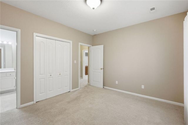 113 Teton Ridge Street, Lake Winnebago, MO 64034