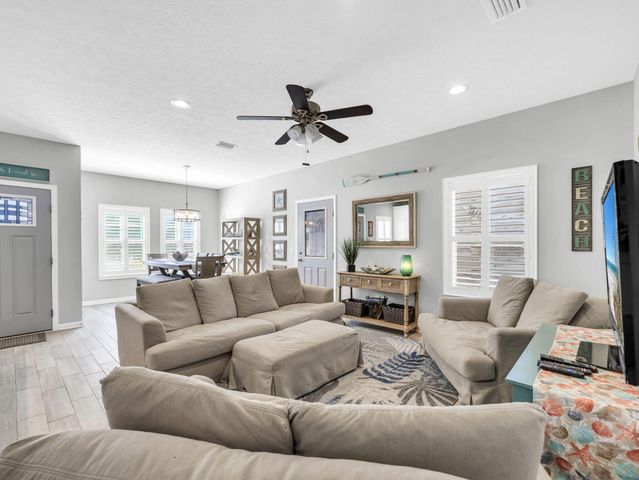 7620 Sunset Avenue, Panama City Beach, FL 32408