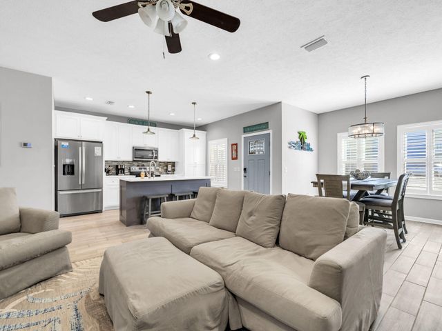 7620 Sunset Avenue, Panama City Beach, FL 32408