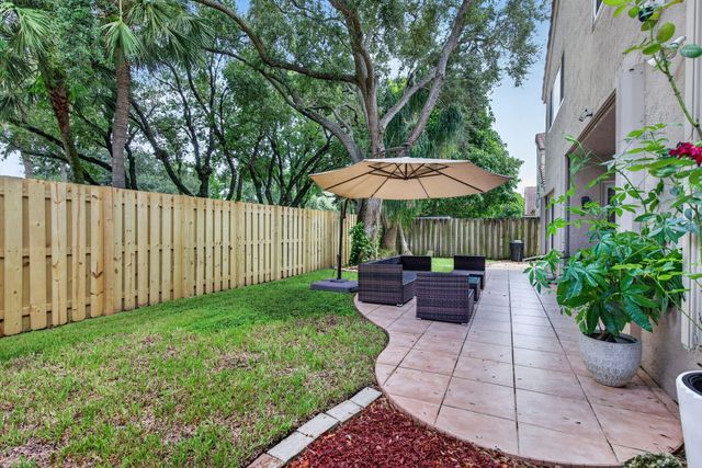 10531 NW 11TH Court, Plantation, FL 33322