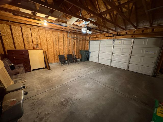 4025 Summerstone Drive, Columbus, OH 43230