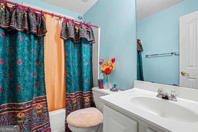 393 Victoria Lane, Stockbridge, GA 30281