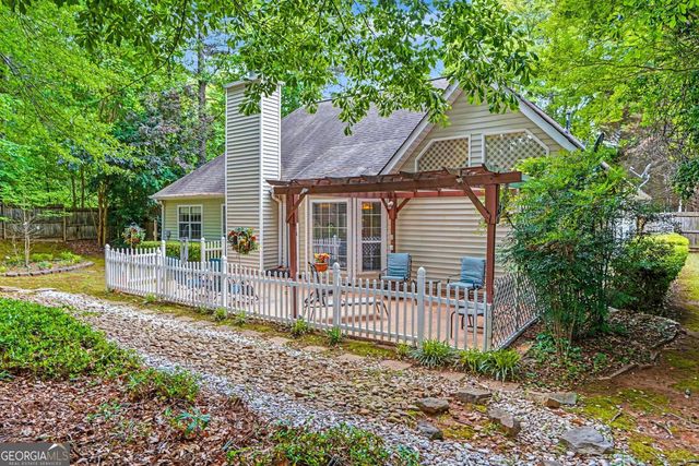 393 Victoria Lane, Stockbridge, GA 30281