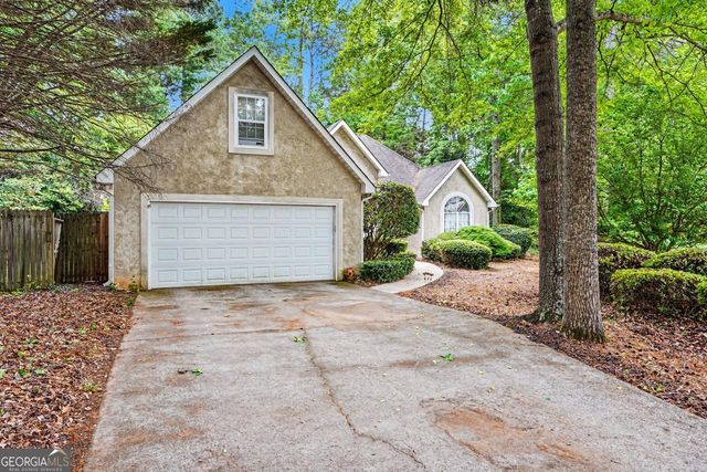 393 Victoria Lane, Stockbridge, GA 30281