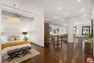 1645 Vine Street 703, Los Angeles, CA 90028