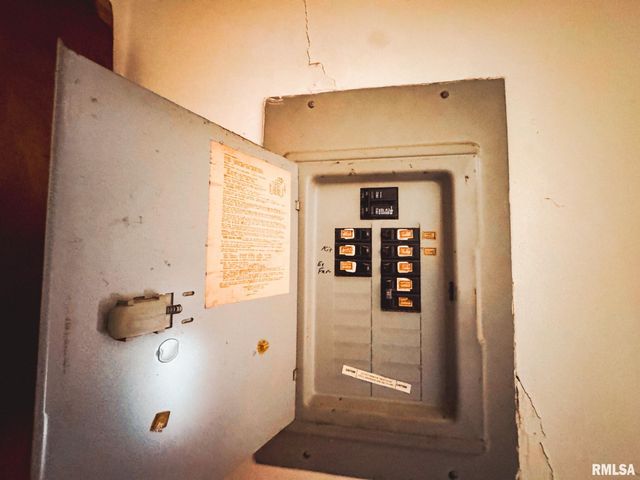 17187 Illinois Highway 148, Herrin, IL 62948