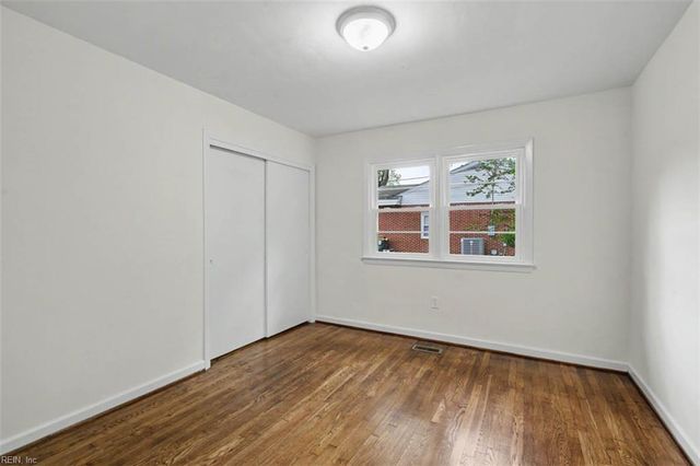 104 Bell Hill DR, Yorktown, VA 23692
