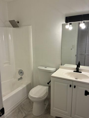 6001 Shakerwood Circle 203, Tamarac, FL 33319