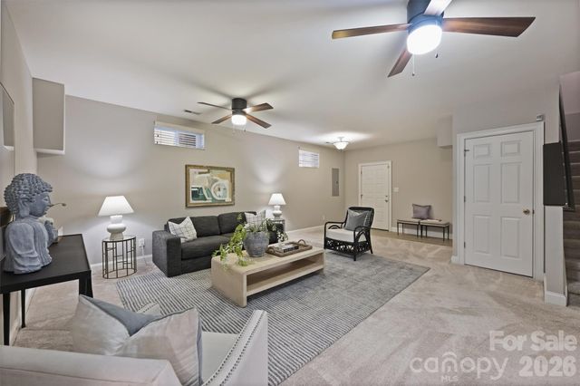 2804 Whiting Avenue, Charlotte, NC 28205