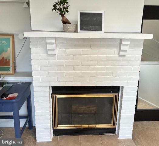 402 FIRETHORNE CT, Sewell, NJ 08080