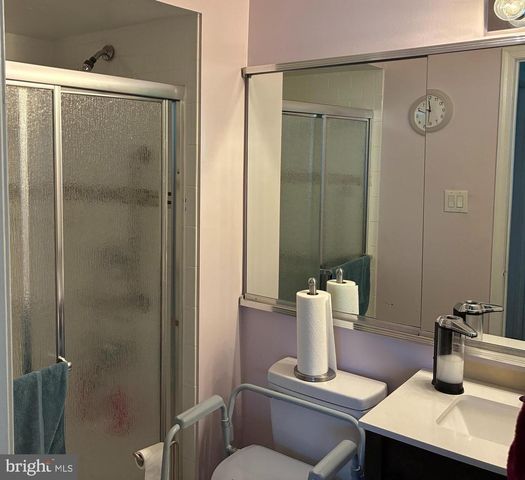 402 FIRETHORNE CT, Sewell, NJ 08080