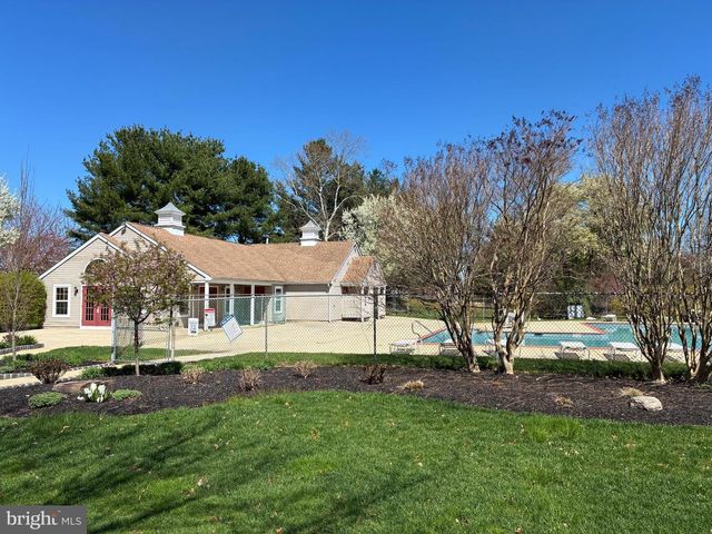 402 FIRETHORNE CT, Sewell, NJ 08080